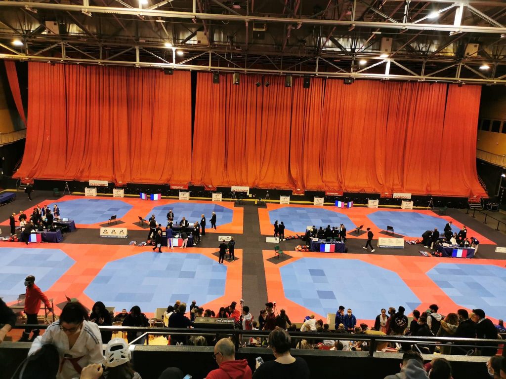 France cadets et juniors à ClermontFerrand (5 6 mars 2022) CENTRE